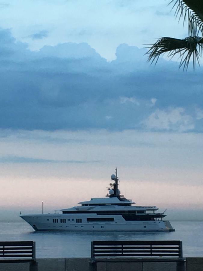 O Phare Du Cros Lägenhet Cagnes-sur-Mer Exteriör bild
